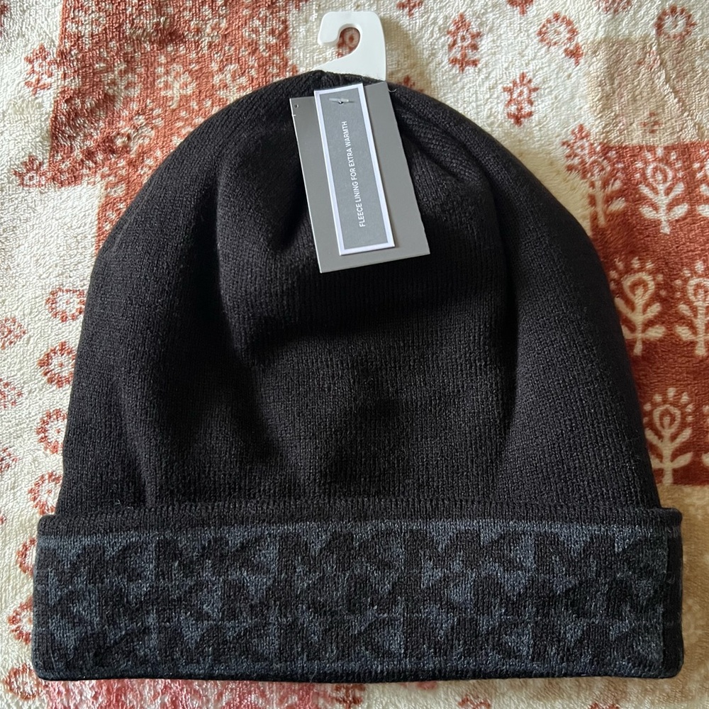 MICHAEL KORS Signature Logo Black Knitted Fleece Lined Beanie Hat NWT